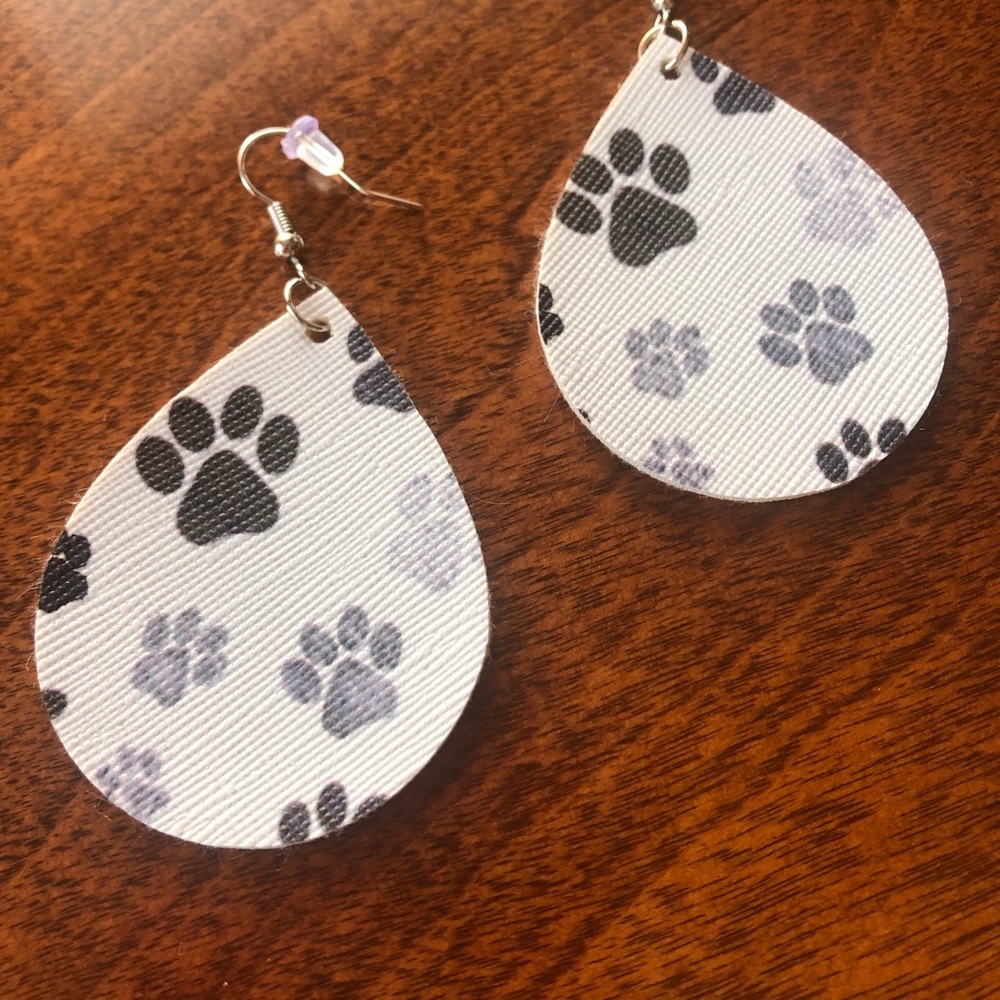 Paws faux leather